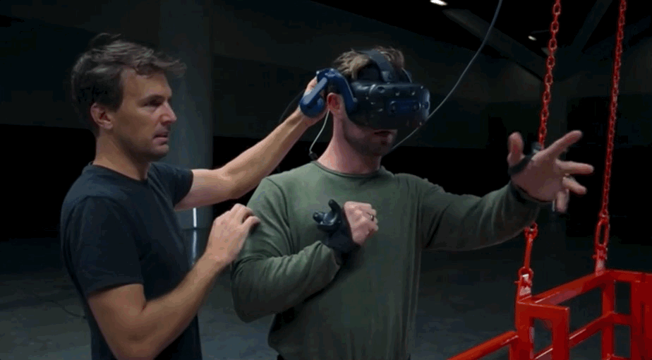 A short gif of Chris Hemsworth experiencing the VR experience